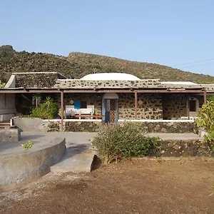  Casa vacanze Dammusi Punta Fram Italia
