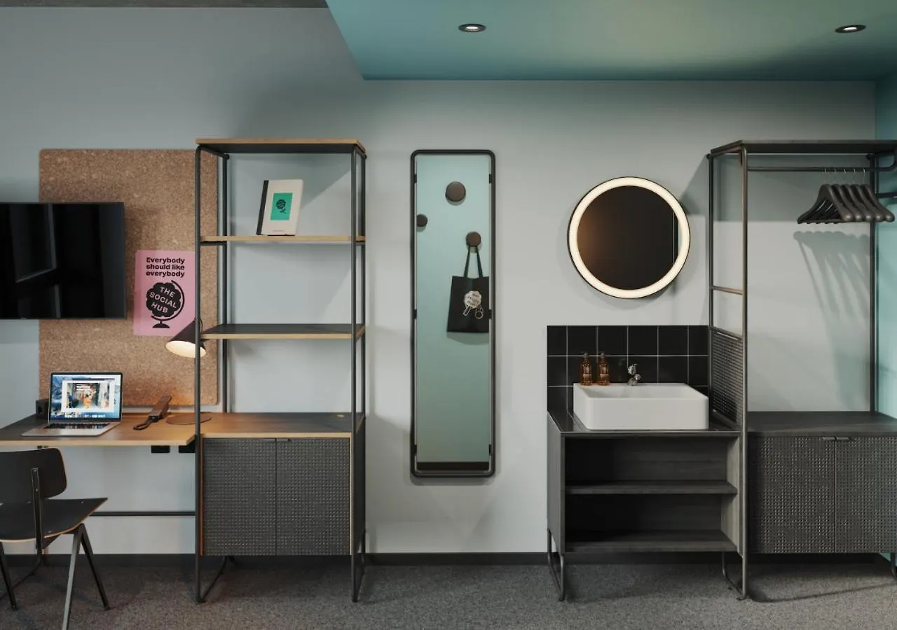 Hotel The Social Hub Roma 4*,
